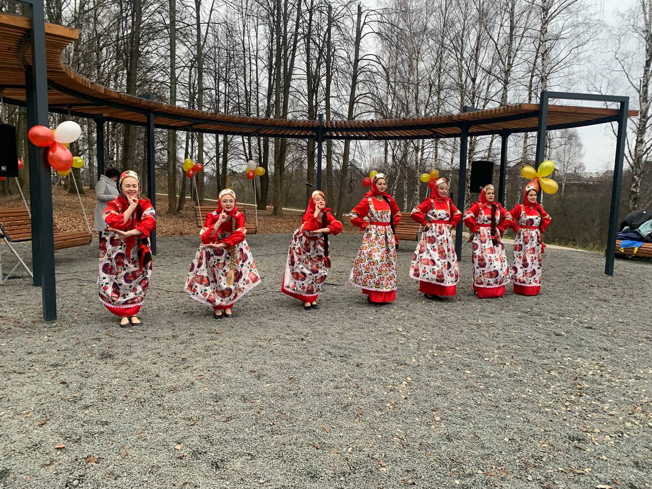 ​Парк «Березки» в поселке Красные Ткачи открыли после благоустройства